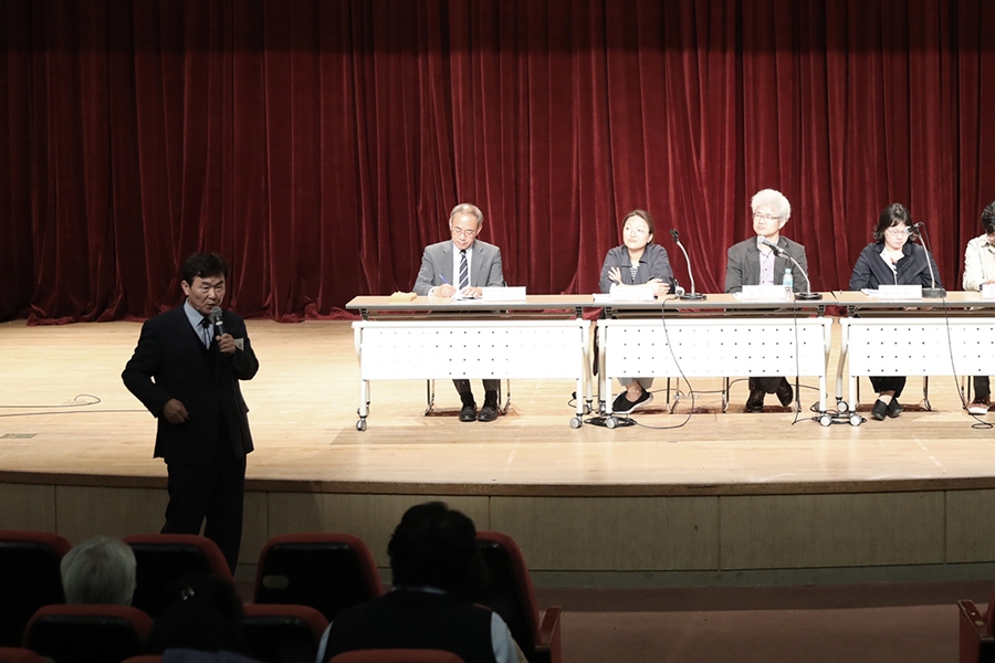 191014 제1회 토론회 사진 (11).jpg