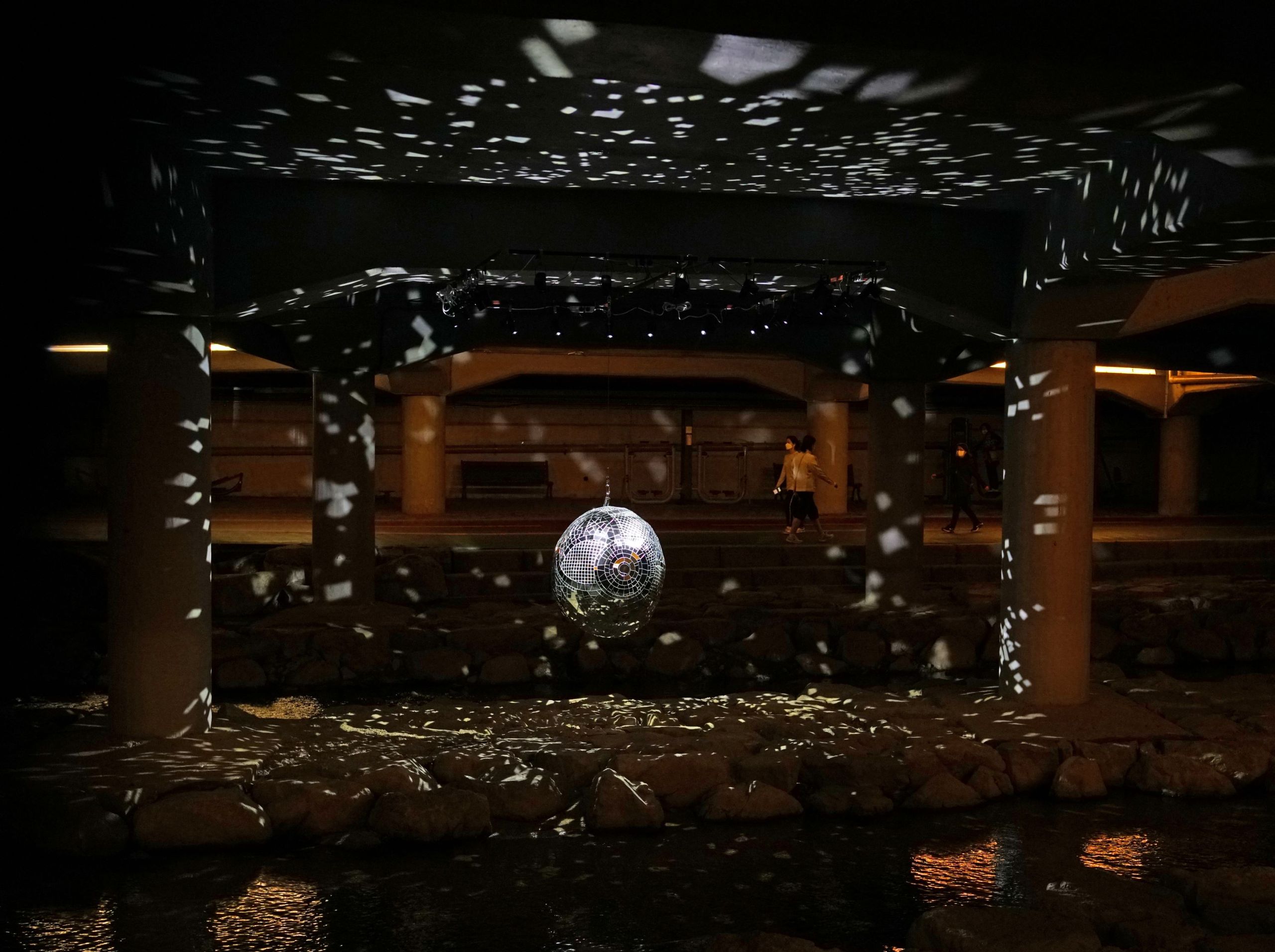 붙임사진2 최성균 _물소리 Moon_.jpg