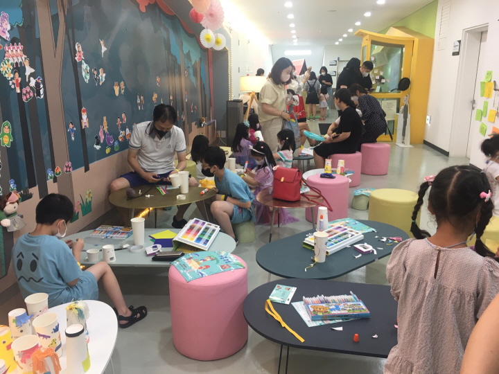 포스터 5006.JPG