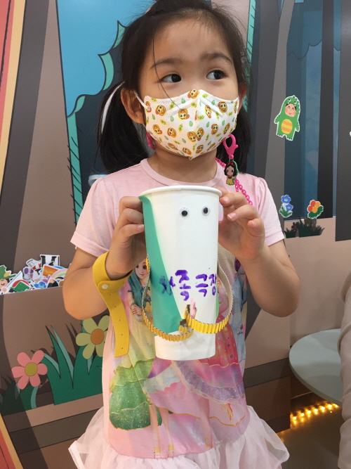 포스터 5007.JPG