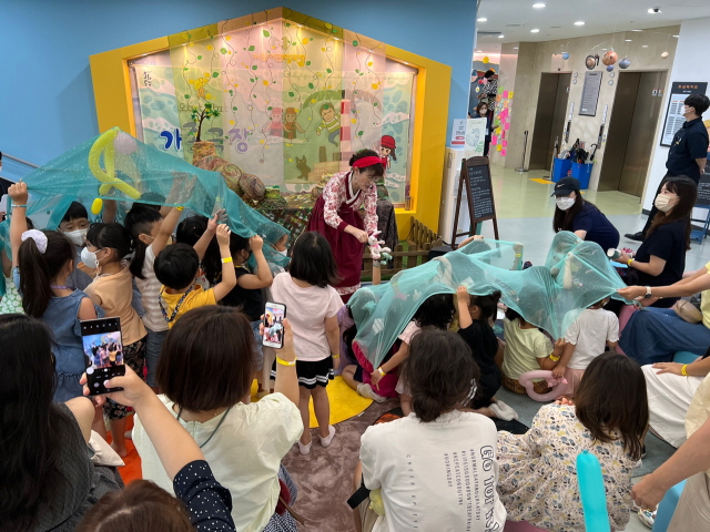 포스터 5012.jpg