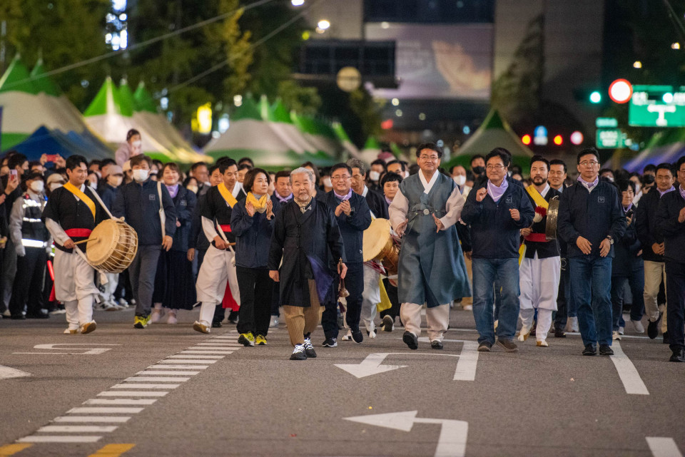 22 개막행사2.jpg