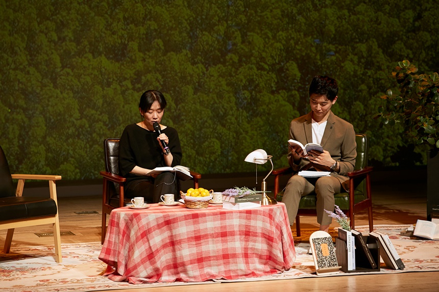 한강 작가, 허희 평론가 토크 (1).jpg