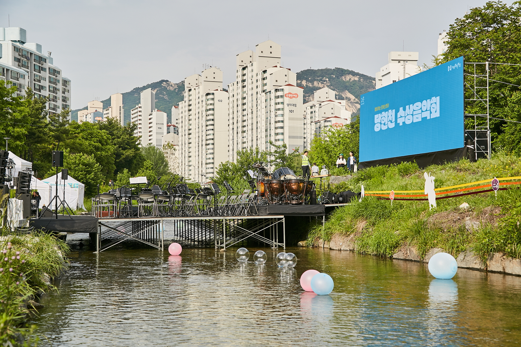 포스터0000241A5143.jpg
